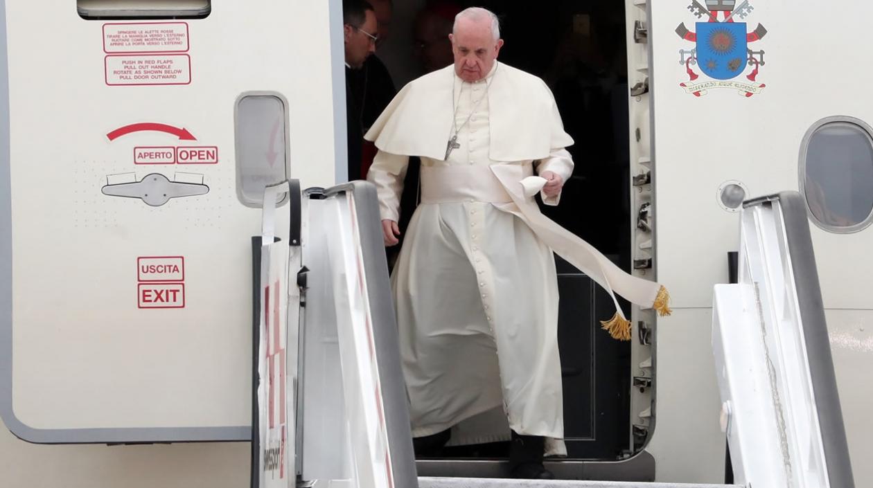 El papa Francisco llega a Chile para visita de tres días