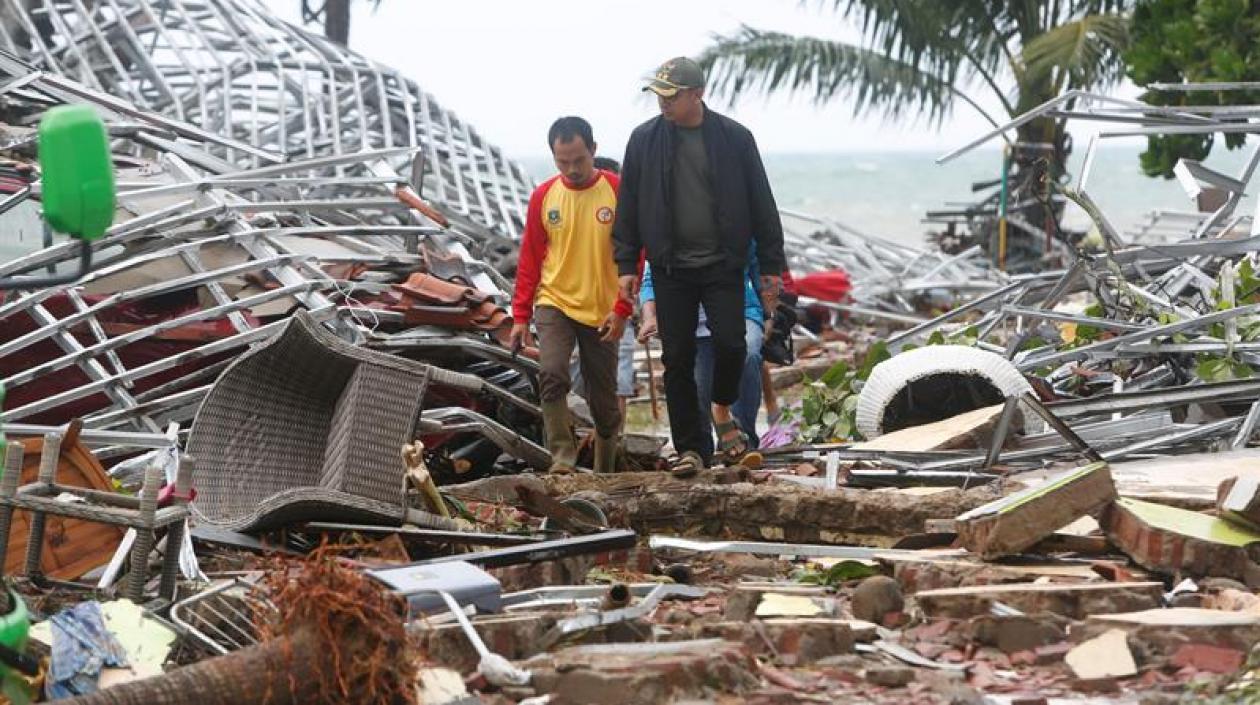 Más de 200 muertos dejó el tsunami.