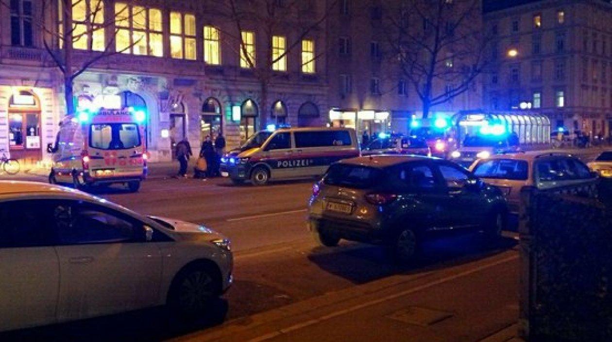 Los tres heridos en Viena fueron trasladados a una clínica.