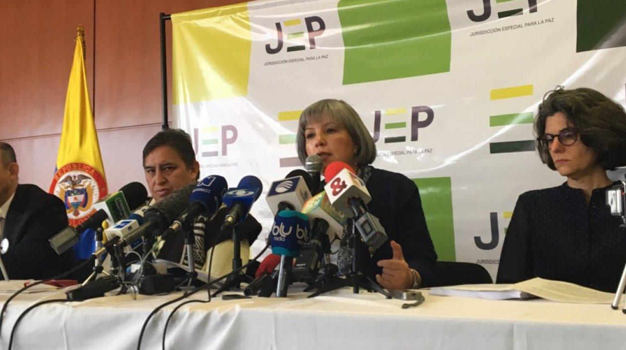 La presidenta de la JEP, Patricia Linares, durante la rueda de prensa. 