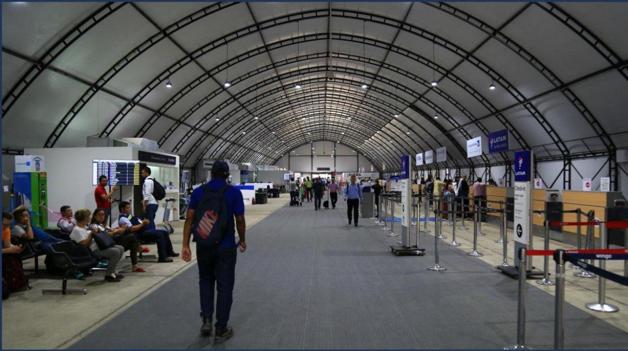 Nueva zona de ‘check-in’, habilitada en el aeropuerto Ernesto Cortissoz para los pasajeros.