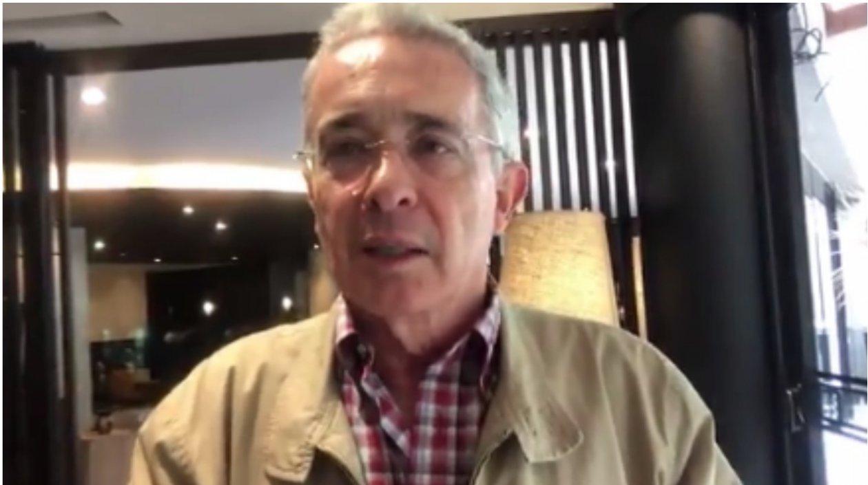 Álvaro Uribe Vélez, expresidente y senador del partido Centro Democrático.