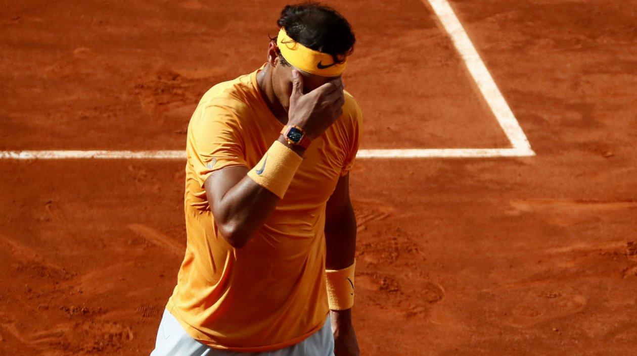 Rafael Nadal pasó un mal momento este viernes. 