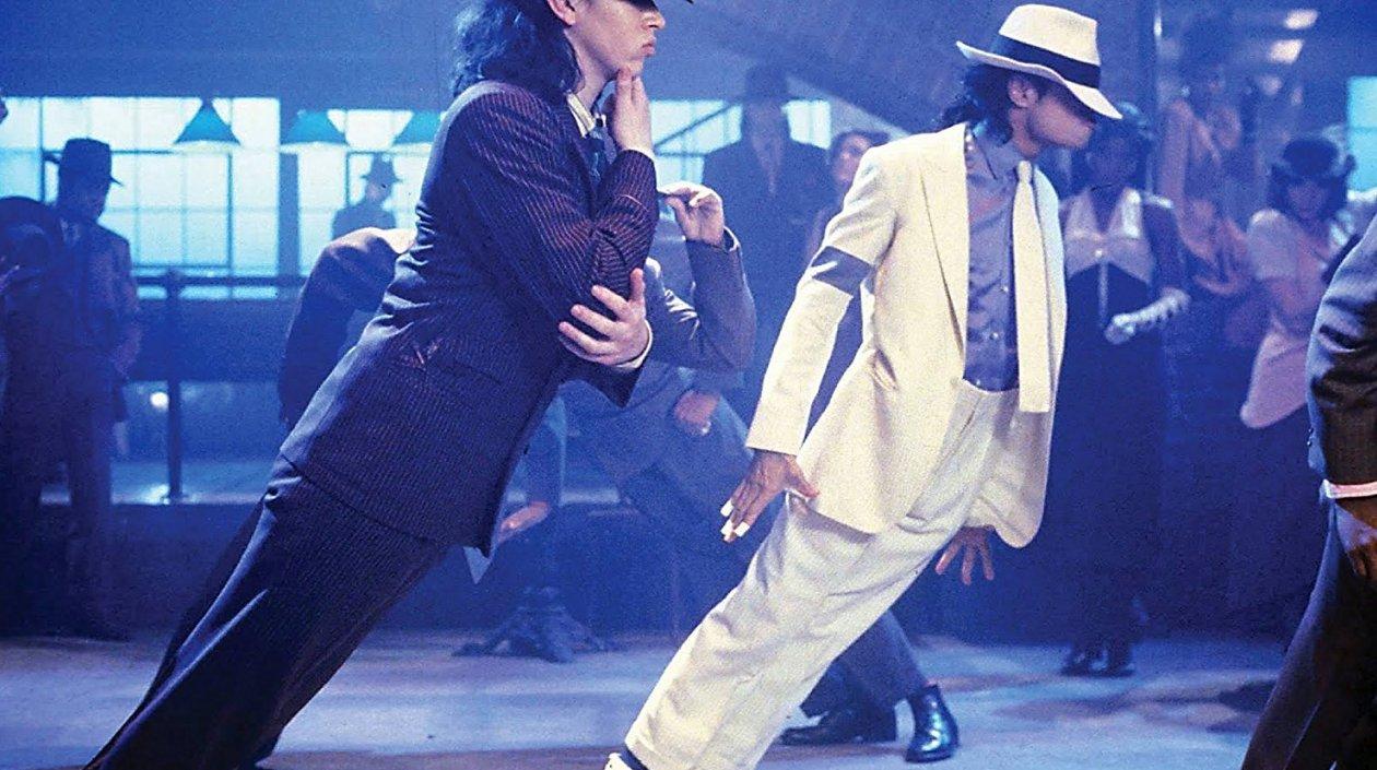 El cantante Michael Jackson en el vídeo musical "Smooth Criminal".