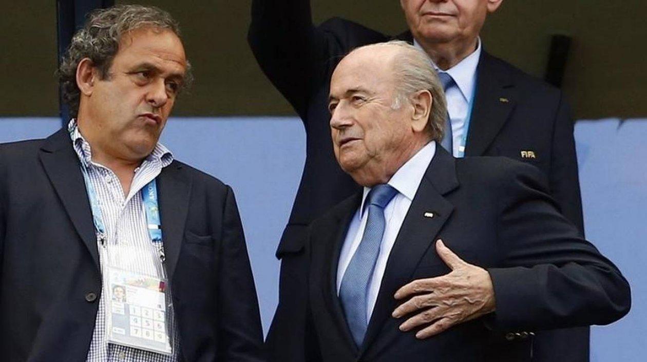 Michel Platini y Joseph Blatter.