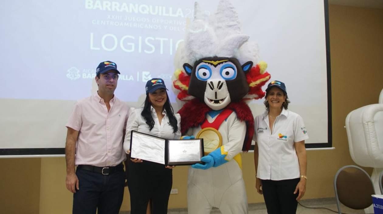 Daniel Nogera, director de los Juegos Centroamericanos y del Caribe; Jackeline Rojas, directora del SENA ATlántico, Baqui, anfitrión de Barranquilla 2018 y Dora Heinz, directora de voluntariado de Barranquilla 2018. 