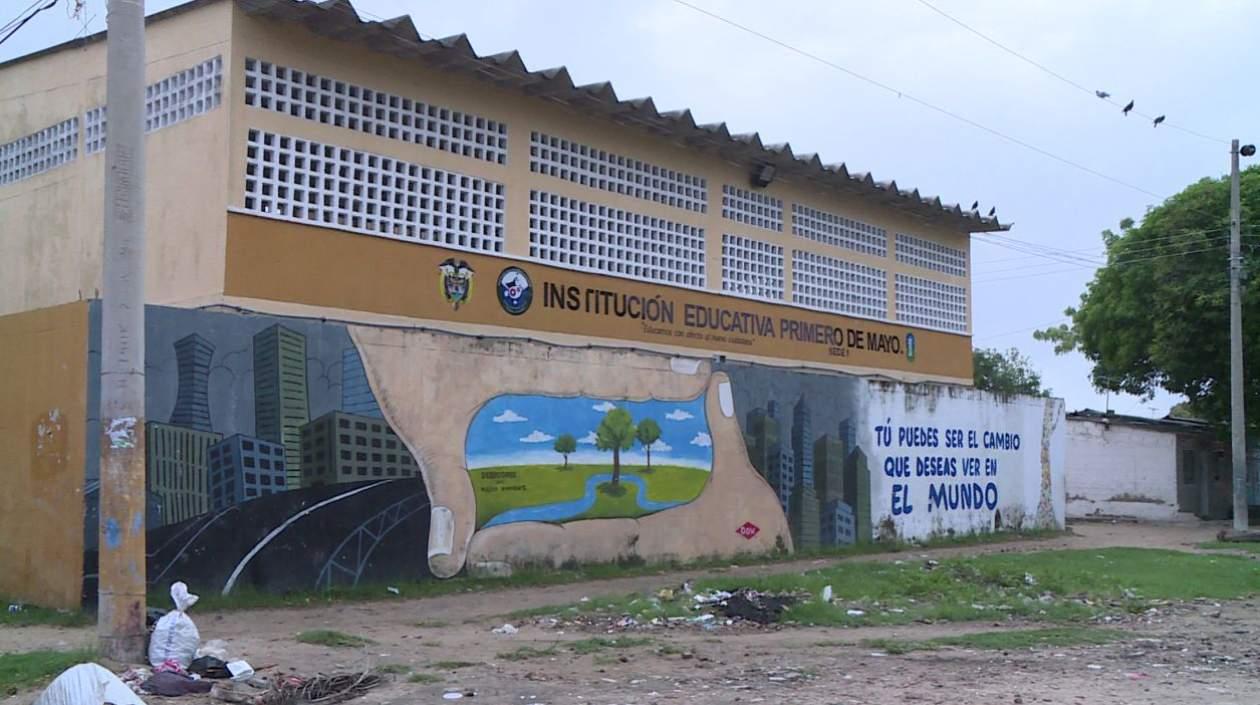 El colegio está ubicado en el barrio Primero de Mayo del municipio de Soledad.