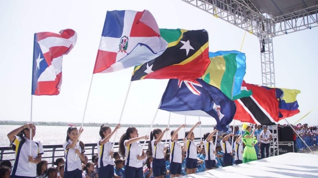 Banderas de algunos de los países en competencia. 