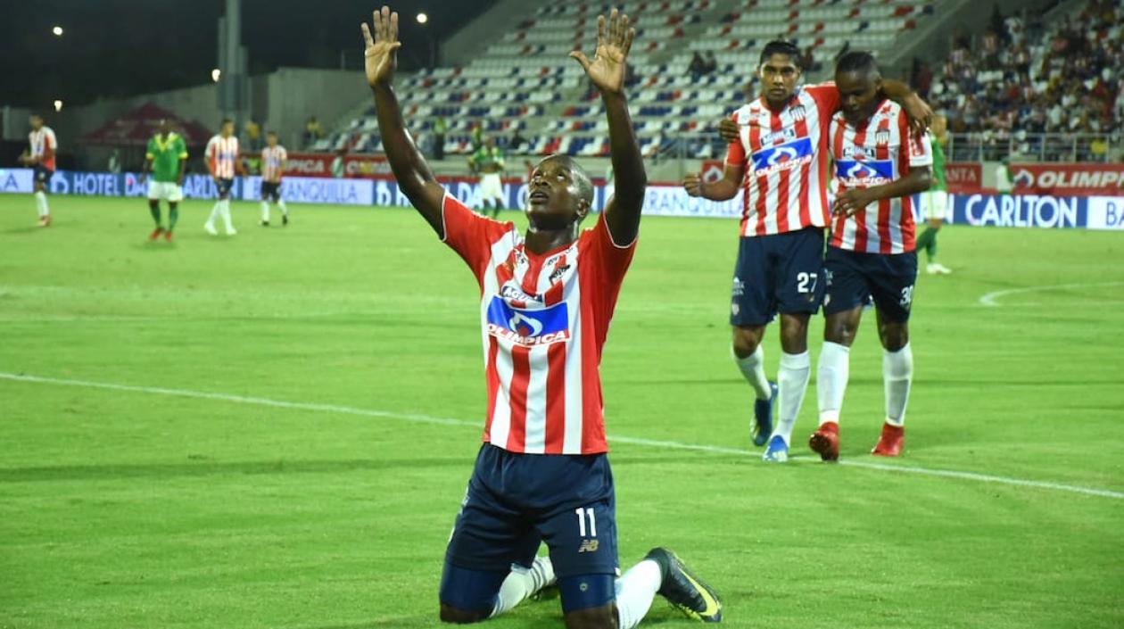 Daniel Moreno celebrando el gol.
