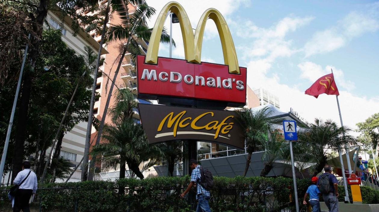 McDonald's ha cerrado siete restaurantes de la cadena.