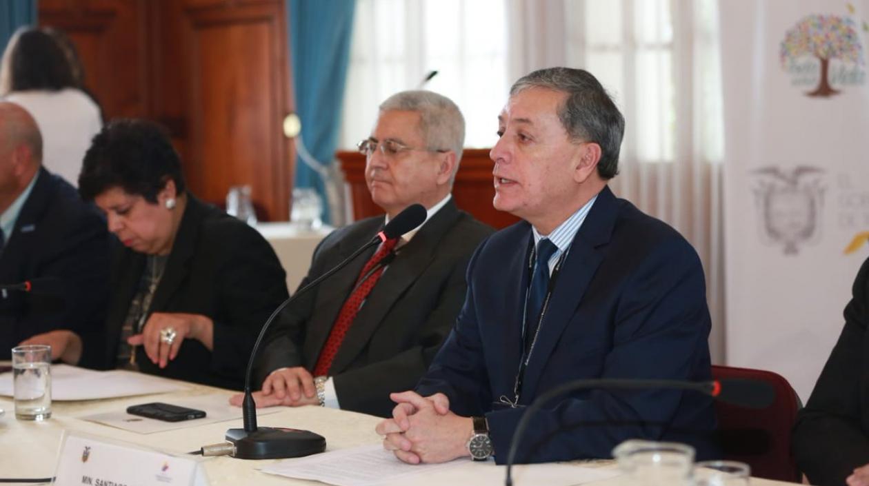 Viceministro de Movilidad Humana del Ecuador, Santiago Chávez, destacó los esfuerzos emprendidos por los Gobiernos para acoger adecuadamente a los ciudadanos venezolanos.