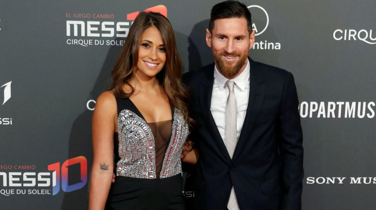 El futbolista argentino Leo Messi y su esposa Antonella Rocuzzo.