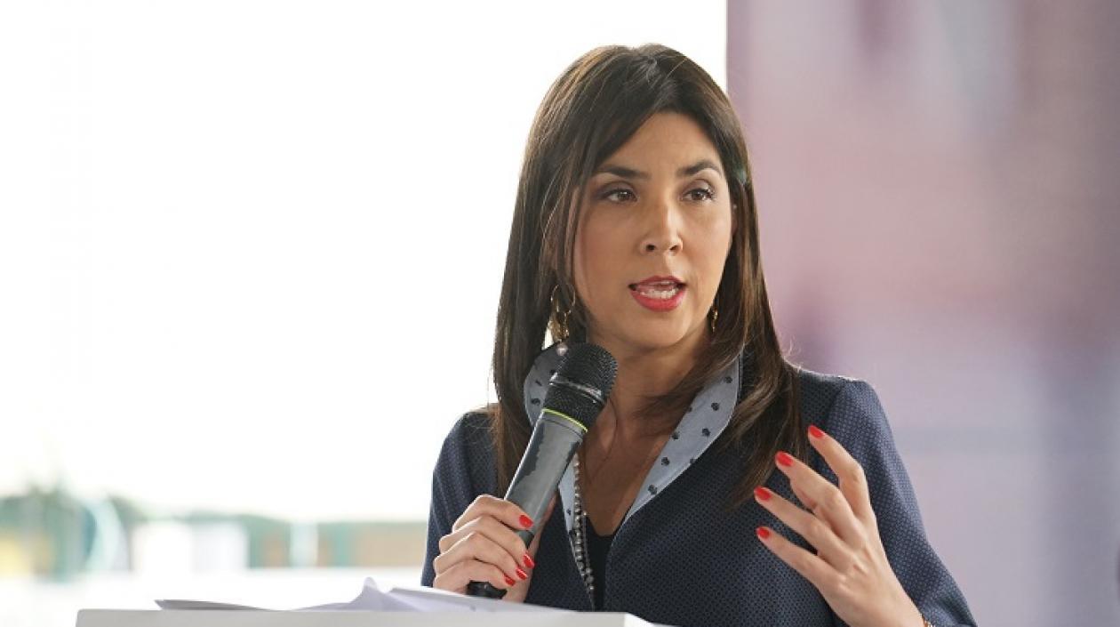 María Victoria Angulo González, Ministra de Educación.