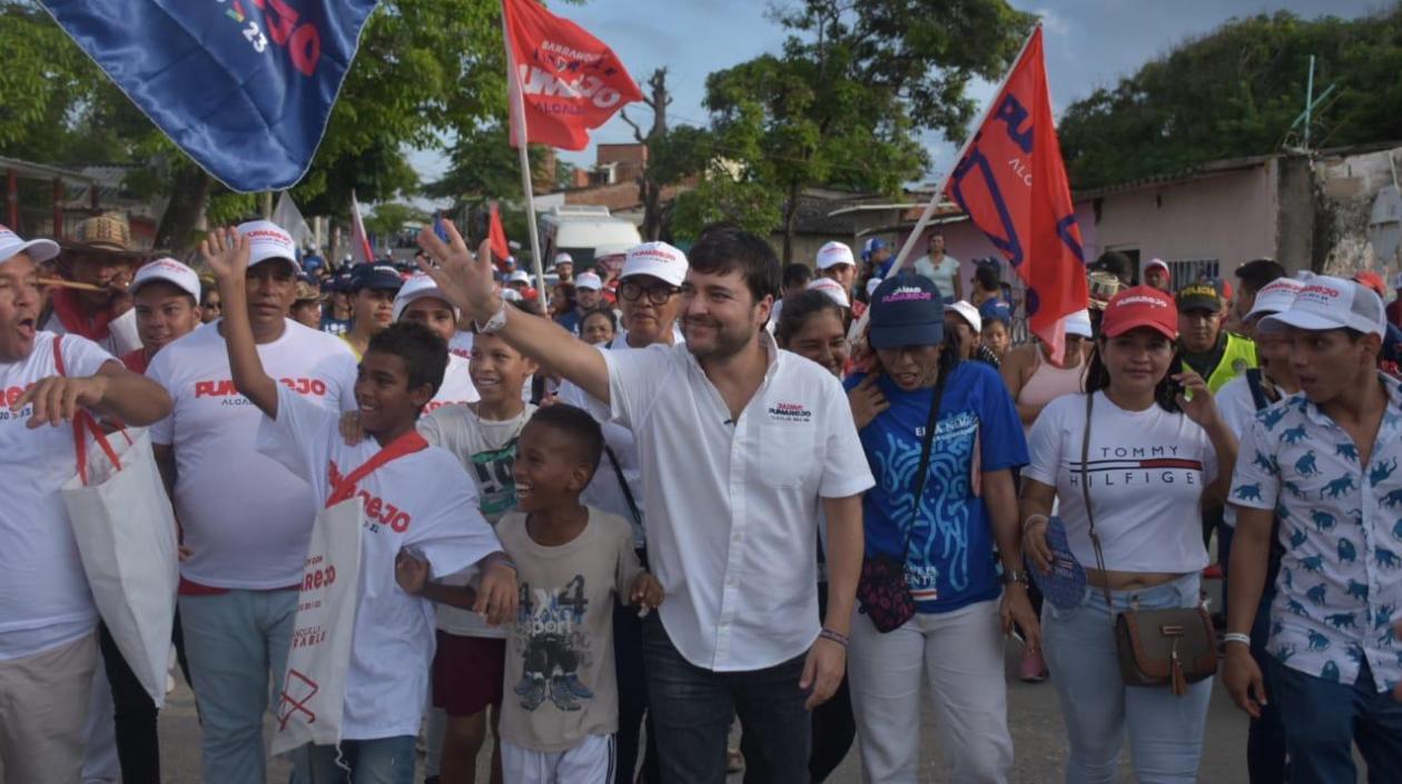 Cierre de campaña en Barranquilla del candidato Jaime Pumarejo.