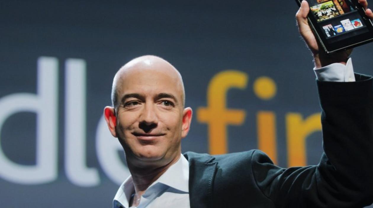 Jeff Bezos es la segunda persona más rica del mundo, solo por detrás del cofundador de Microsoft Bill Gates.