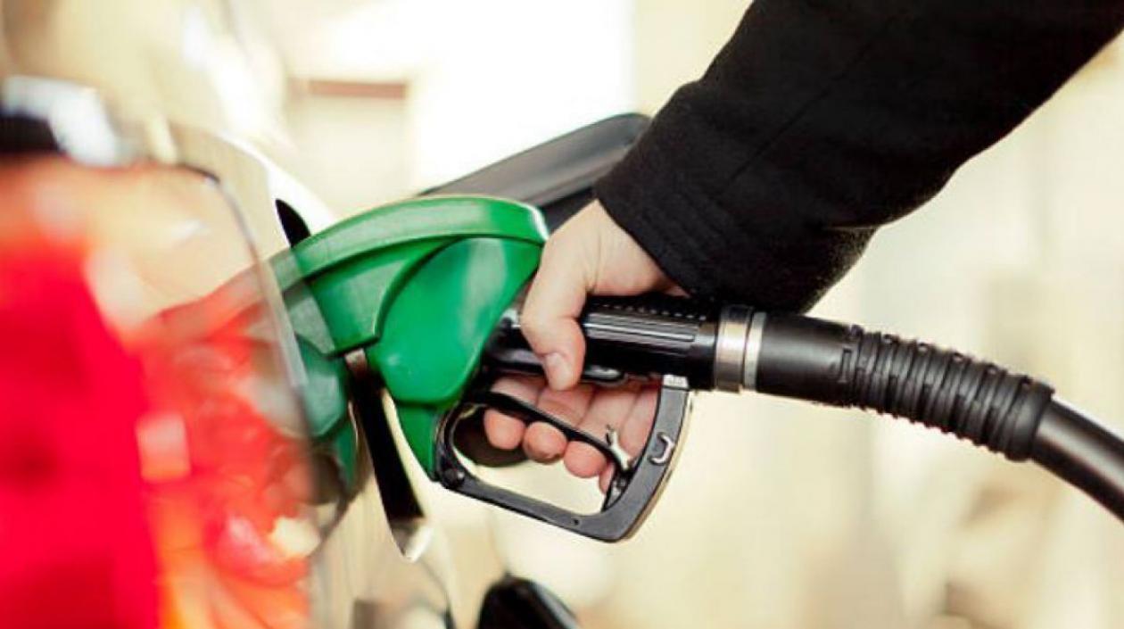El precio de la gasolina sube en todo el país.
