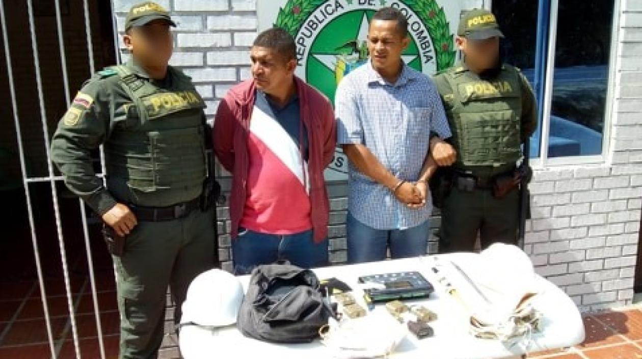 Los capturados fueron identificados como David Martínez Calera de 28 años de edad y Fabián Quintero Bolaños de 43 años de edad