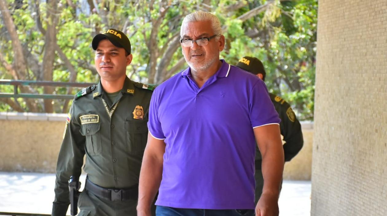 Pedro Julio Echeverría, ex técnico de la Liga de Pesas. El hombre deberá responder por delitos sexuales.