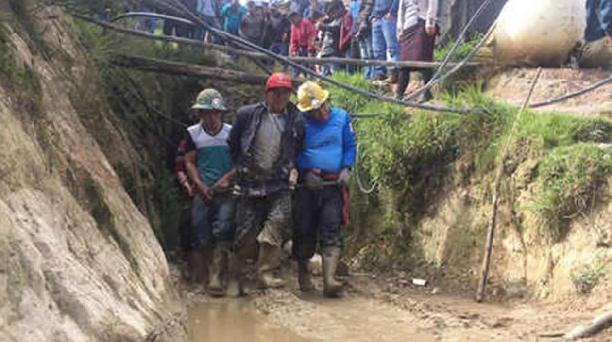 Ocho mineros mueren asfixiados en una mina informal de Perú