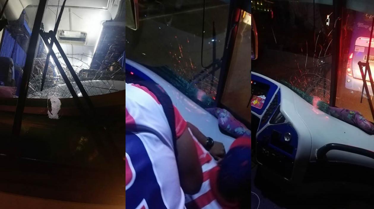 Bus con hinchas de Junior atacado a la salida de Bogotá.