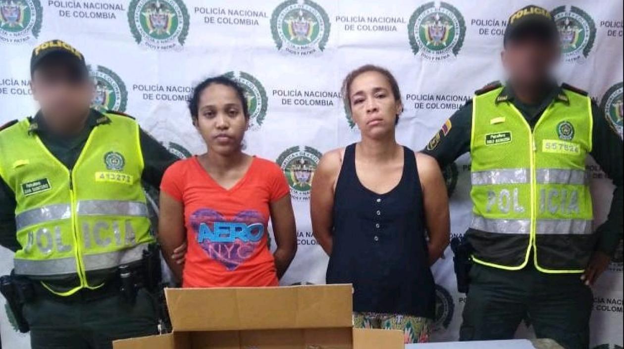 Las capturadas Milay Del Rosario De la Rans Sandoval, de 37 años, hermana de la víctima; y su sobrina María Fernanda De la Rans Sandoval, de 20.