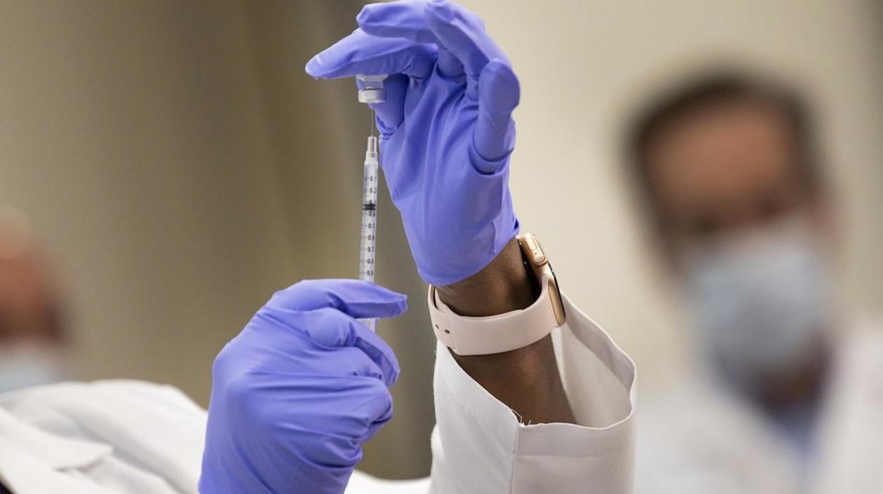 Los laboratorios colombianos procesaron 31.516 pruebas para detectar nuevos casos de coronavirus.
