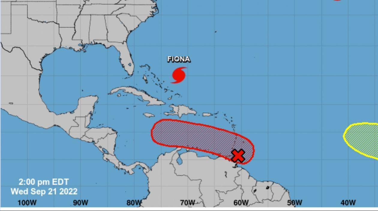 La X roja es la onda tropical y se ve la trayectoria que tendrá dentro del Mar Caribe. 
