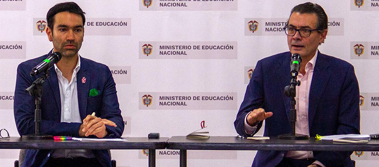 El presidente del Icetex, Mauricio Toro, y el Ministro de Educación, Alejandro Gaviria.