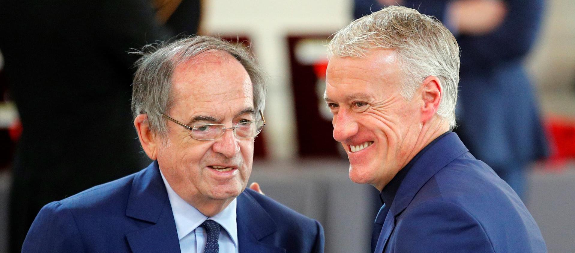 El presidente de la FFF, Noël Le Graët, con el seleccionador francés Didier Deschamps.