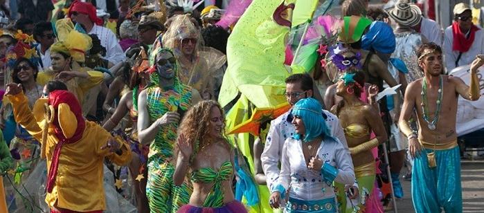 "Disfrázate como quieras" es el colectivo de disfraces contemporáneos más grande y más antiguo del Carnaval de Barranquilla