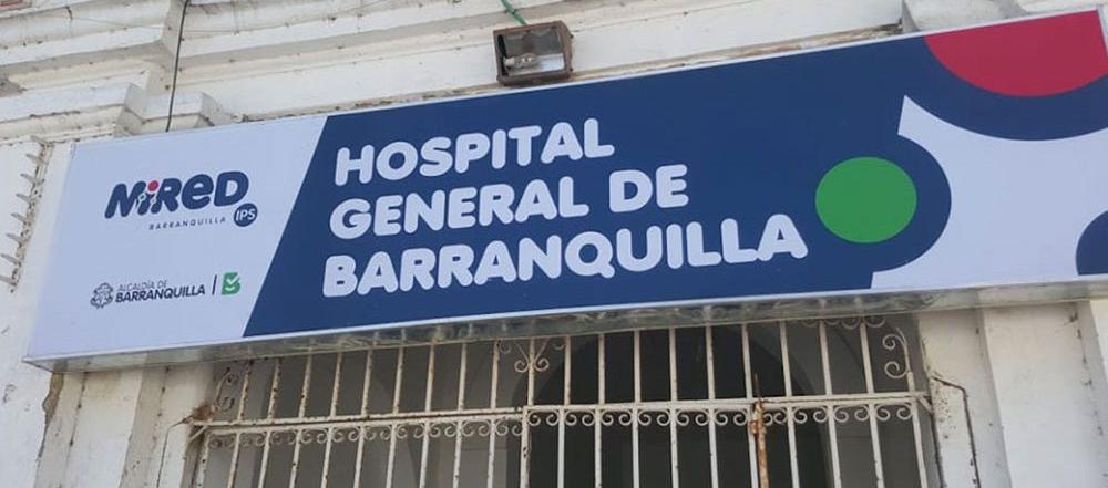 Los dos jóvenes fueron llevados al Hospital General de Barranquilla.