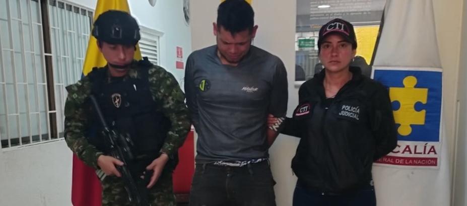 Luis Aguilar Fernández Luis Aguilar Fernández, capturado por presunto abuso sexual y hurtos a mujeres de Bogotá y Soacha.