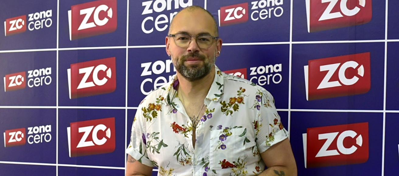 Santiago Cruz, intérprete y compositor