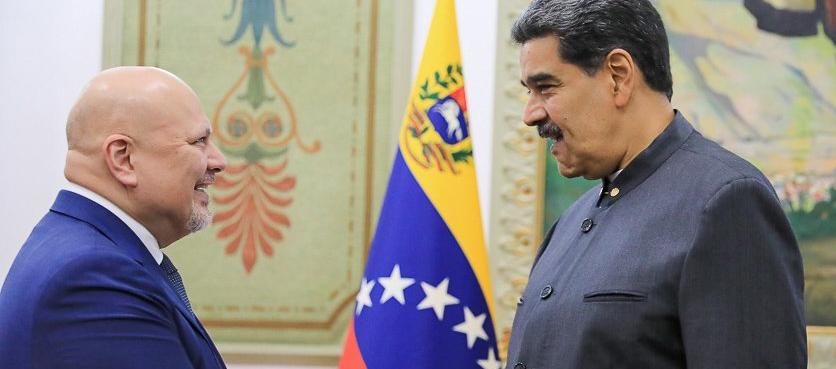 El fiscal de la Corte Penal Internacional (CPI), Karim Khan, y el Presidente Nicolás Maduro
