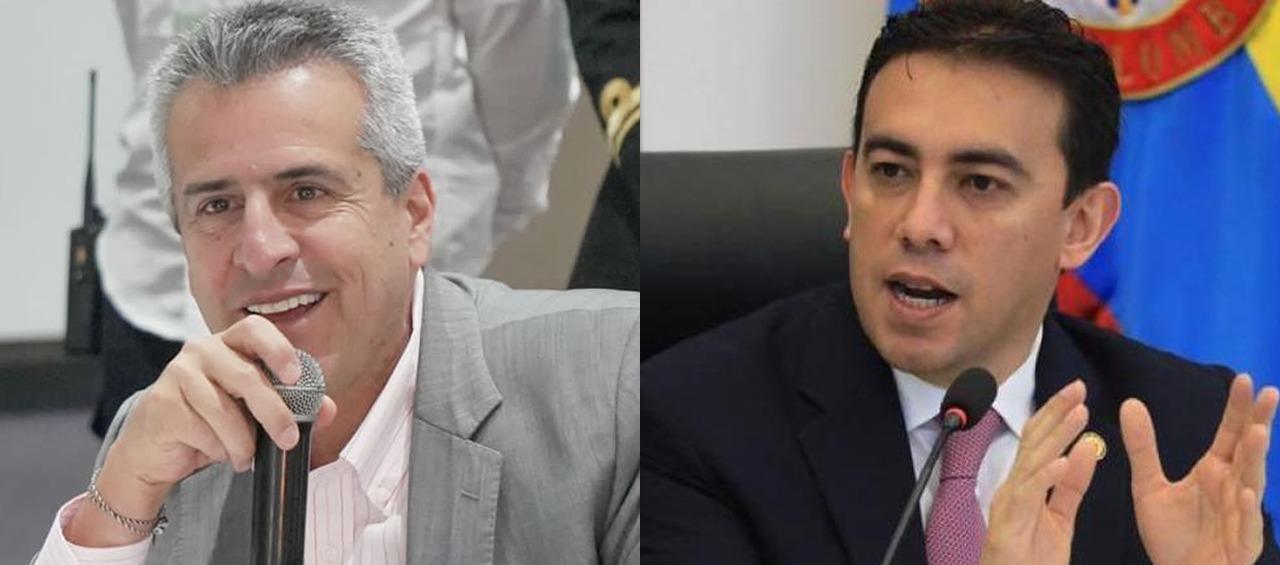 Ministro de Interior, Luis Fernando Velasco; y el Registrador Alexander Vega.
