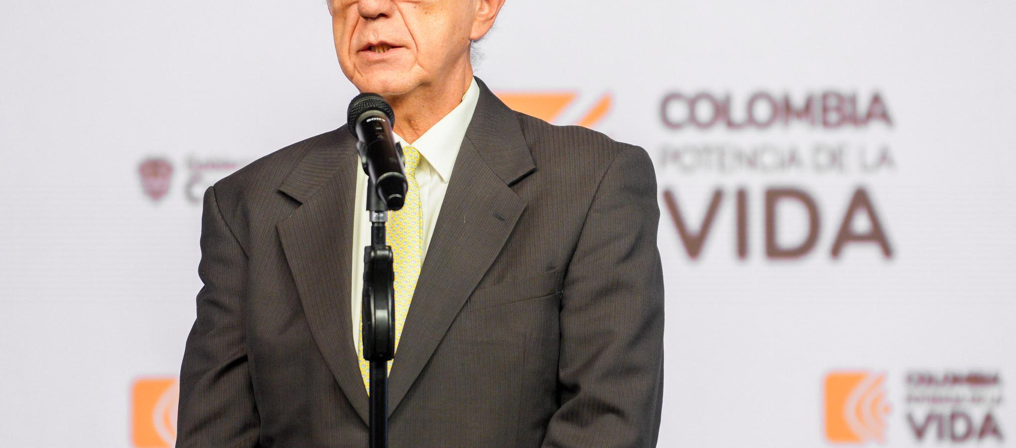 Iván Velásquez, ministro de Defensa. 