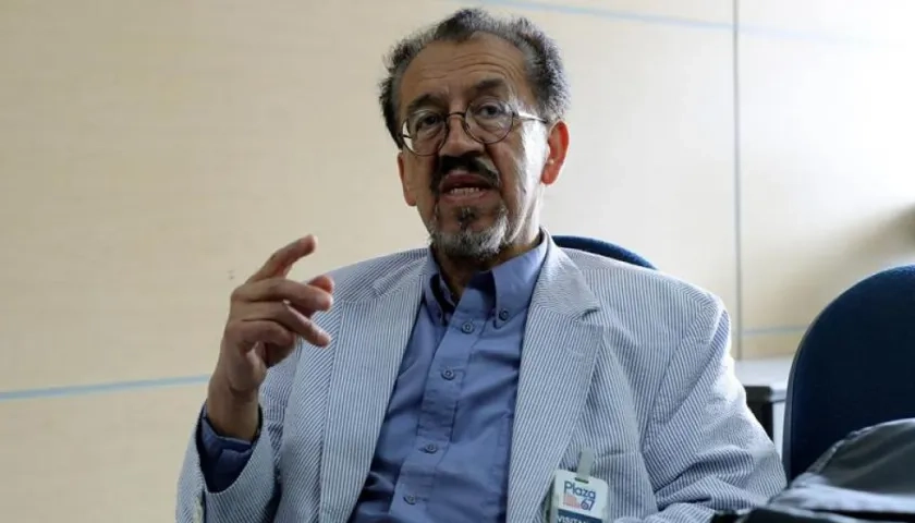 El sociólogo colombiano Carlos Uribe Celis.