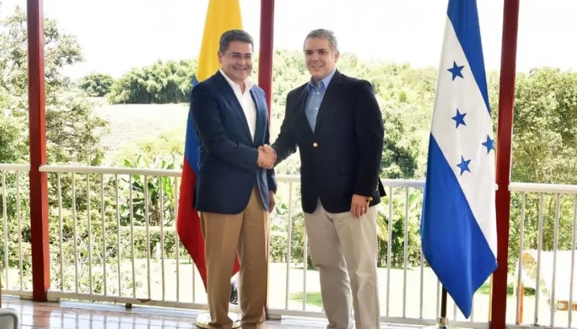 Los Presidentes de Honduras, Juan Orlando Hernández, y de Colombia, Iván Duque.