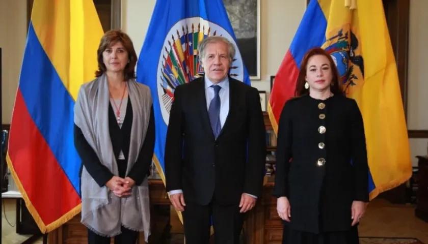 Cancilleres de Colombia y Ecuador con el Secretario General de la OEA, Luis Almagro.
