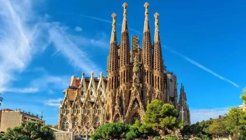 Templo de la Sagrada Familia (Barcelona), de Antoni Gaudí.