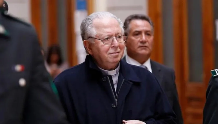 Fernando Karadima Fariña" fue expulsado del sacerdocio por el Papa Francisco.