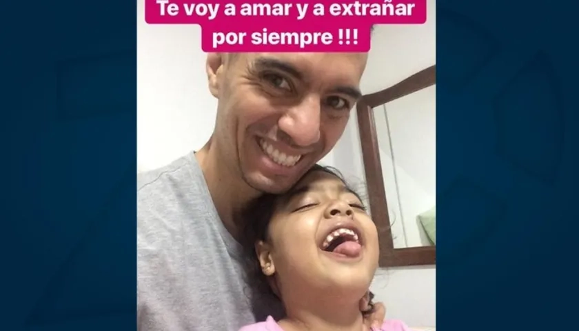El exdefensor de Junior Andrés Felipe González y su hija Julieta.