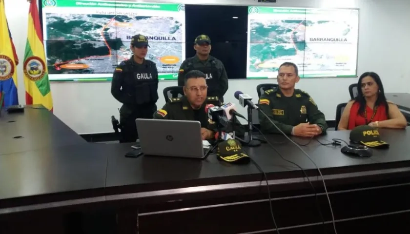 General Fernando Murillo, Director del Gaula de la Policía en rueda de prensa en Barranquilla.
