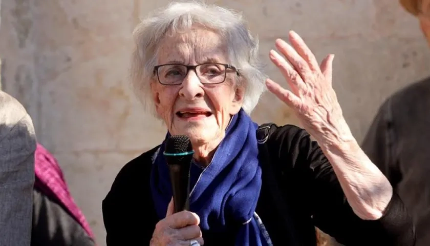 La poeta uruguaya Ida Vitale.