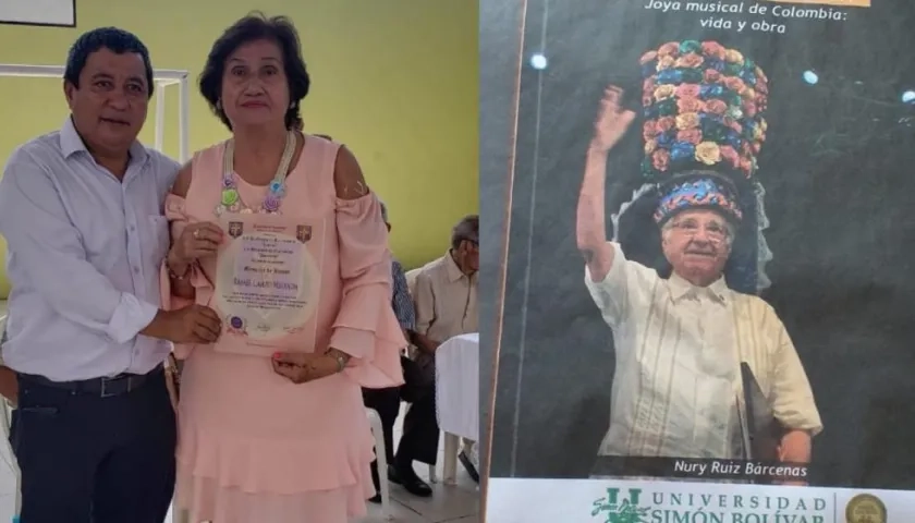 En los 111 años del Colegio de Barranquilla se le distinguió con un diploma de honor. Lo recibió en su nombre la autora del libro Nury Ruiz Bárcenas.
