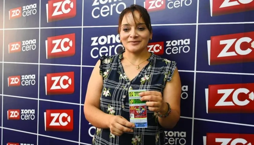 Anayency Suárez, voluntaria del Ejército Nacional.