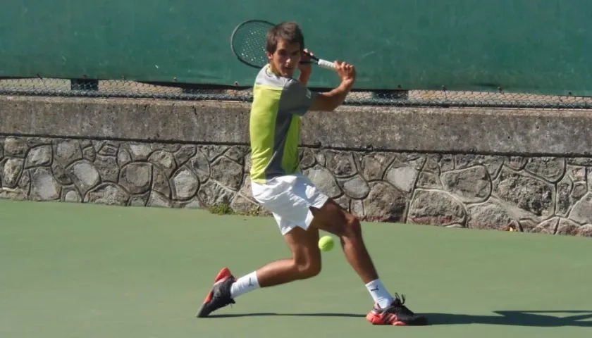 Carlos Ramírez Utermann, tenista suspendido. 