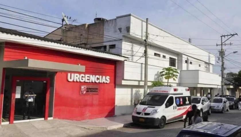 Rafael Antonio Cabrera Gutiérrez es atendido en el Hospital Juan Domínguez Romero. 