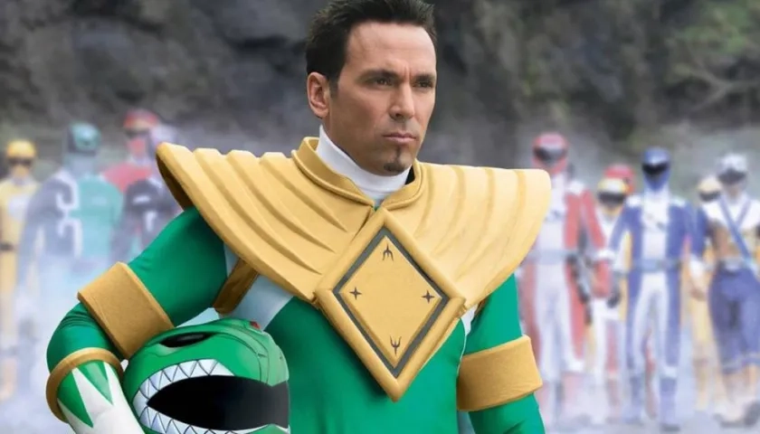 Jason David Frank, en el papel del Power Ranger verde. 