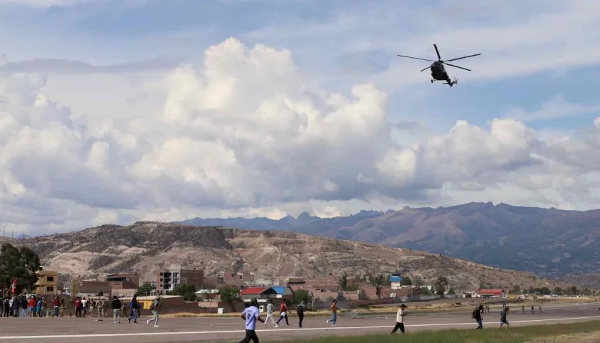 Protestas en el aeropuerto de Ayacucho.